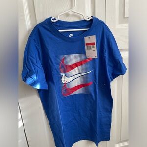 Kids nike t-shirt